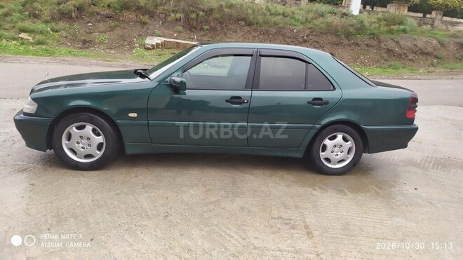 Mercedes C 220 1999, 577,290 km - 2.2 л - Şamaxı