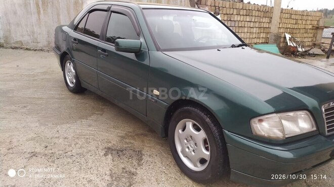 Mercedes C 220 1999, 577,290 km - 2.2 л - Şamaxı