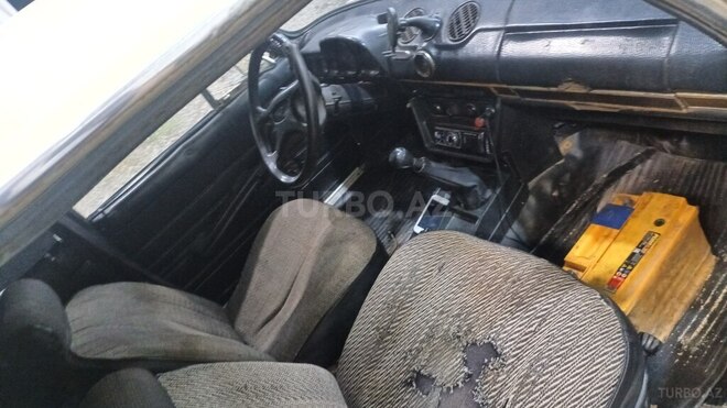 LADA (VAZ) 2106 1982, 50,000 km - 1.6 л - Salyan