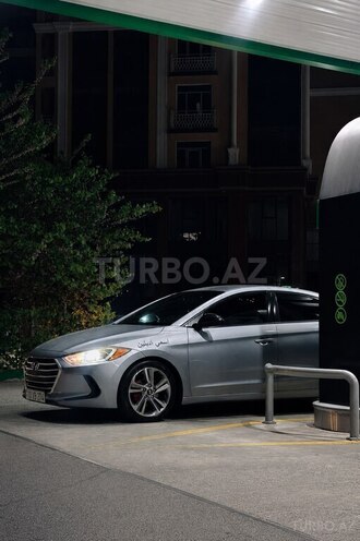 Hyundai Elantra 2017, 297,729 km - 2.0 l - Bakı