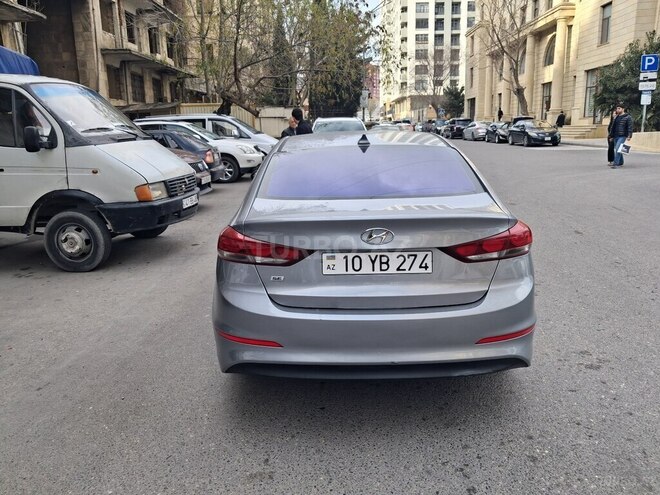 Hyundai Elantra 2017, 297,729 km - 2.0 l - Bakı