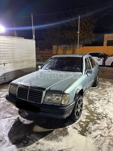 Mercedes 200 E 1986, 300,000 km - 2.0 l - Bakı