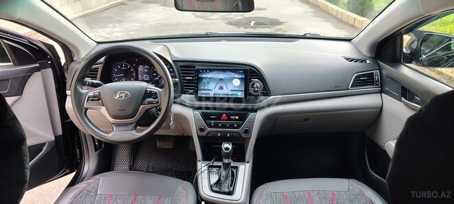 Hyundai Elantra 2015, 24,000 km - 2.0 l - Bakı