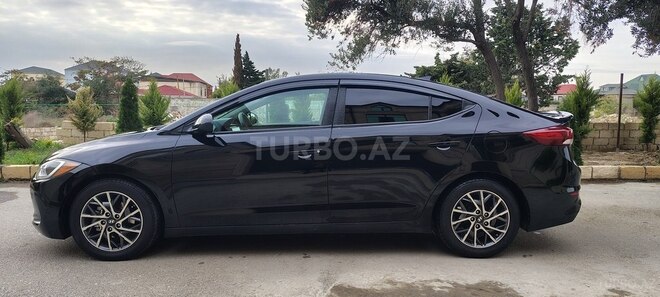 Hyundai Elantra 2015, 24,000 km - 2.0 l - Bakı