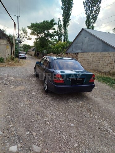 Mercedes C 200 1996, 200,000 km - 2.0 l - Qobustan