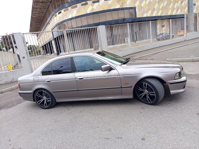 BMW 523 1997, 350,000 km - 2.5 l - Bakı