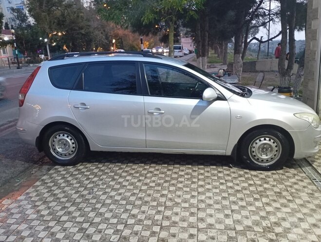 Hyundai i30 2008, 300,000 km - 1.6 l - Bakı