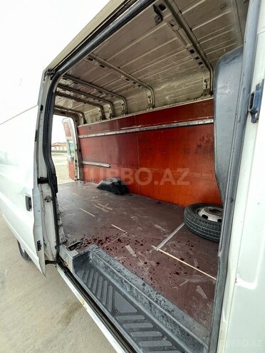 Ford Transit 2003, 700,000 km - 2.5 l - Bakı