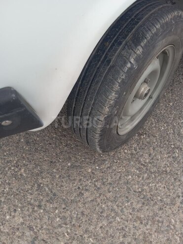 LADA (VAZ) 2107 2005, 95,868 km - 1.6 l - Salyan