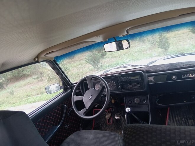 LADA (VAZ) 2107 2005, 95,868 km - 1.6 l - Salyan