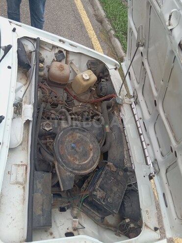 LADA (VAZ) 2107 2005, 95,868 km - 1.6 l - Salyan