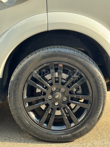 Land Rover Discovery 2015, 240,000 km - 3.0 l - Bakı