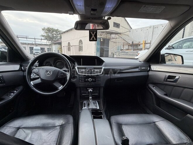 Mercedes E 250 2009, 300,000 km - 2.1 l - Bakı