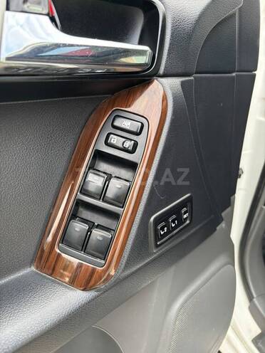 Toyota Land Cruiser Prado 2010, 275,000 km - 4.0 l - Bakı