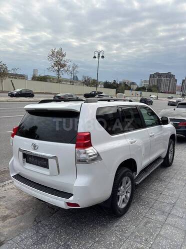 Toyota Land Cruiser Prado 2010, 275,000 km - 4.0 l - Bakı