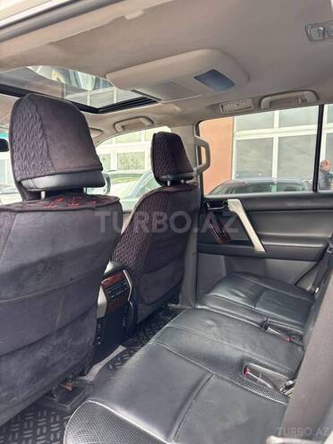 Toyota Land Cruiser Prado 2010, 275,000 km - 4.0 l - Bakı