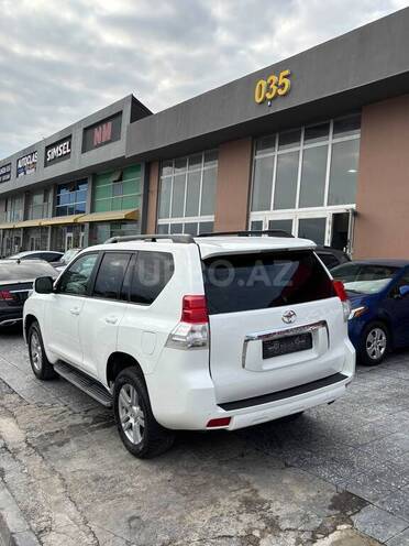 Toyota Land Cruiser Prado 2010, 275,000 km - 4.0 l - Bakı