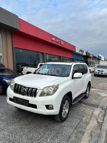 Toyota Land Cruiser Prado 2010, 275,000 km - 4.0 l - Bakı