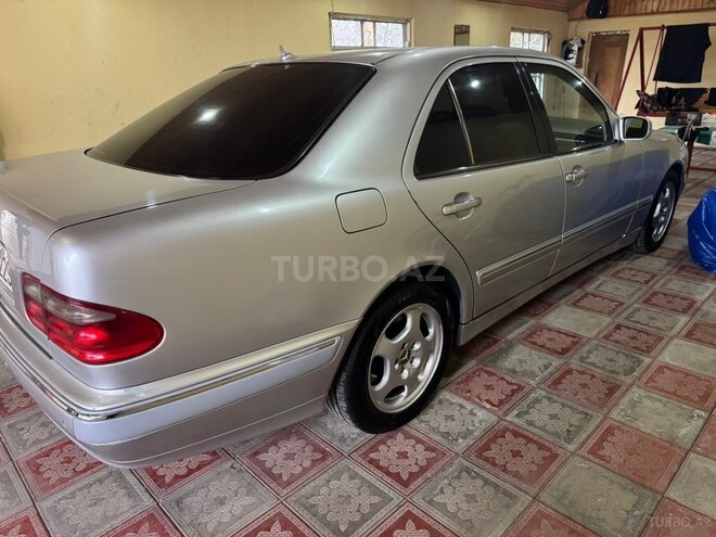 Mercedes E 220 1999, 730,000 km - 2.2 l - Masallı