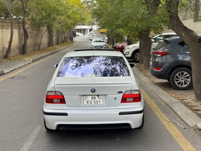 BMW 525 2002, 330,000 km - 2.5 l - Zərdab