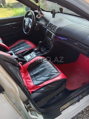 BMW 525 2002, 330,000 km - 2.5 l - Zərdab