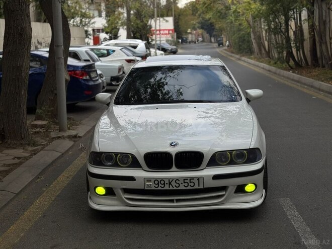 BMW 525 2002, 330,000 km - 2.5 l - Zərdab