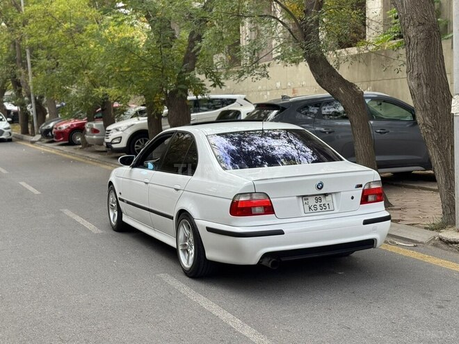 BMW 525 2002, 330,000 km - 2.5 l - Zərdab