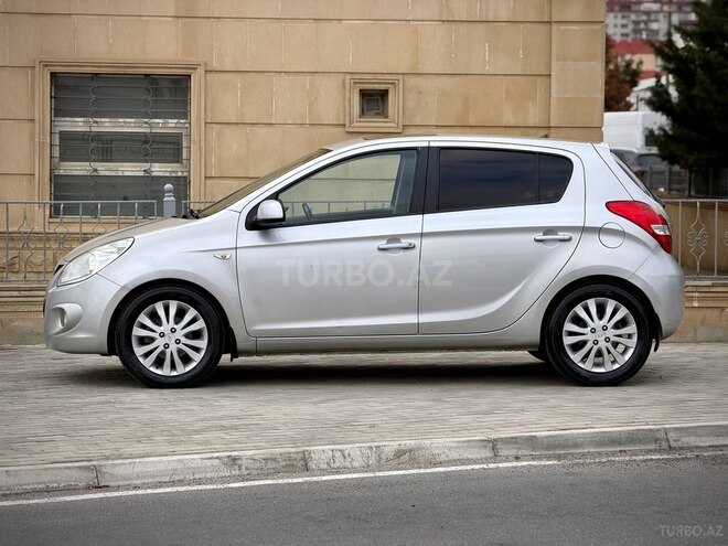Hyundai i20 2009, 129,000 km - 1.6 l - Bakı