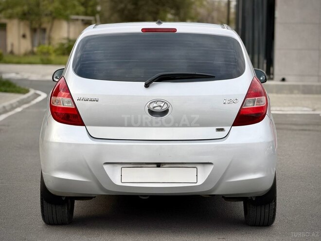 Hyundai i20 2009, 129,000 km - 1.6 l - Bakı