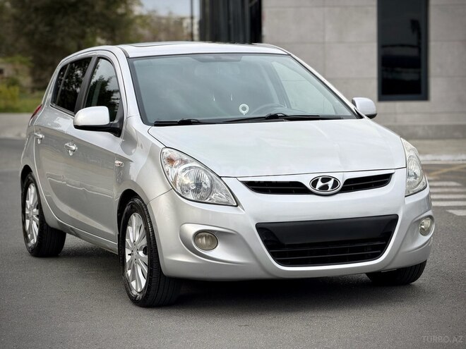 Hyundai i20 2009, 129,000 km - 1.6 l - Bakı