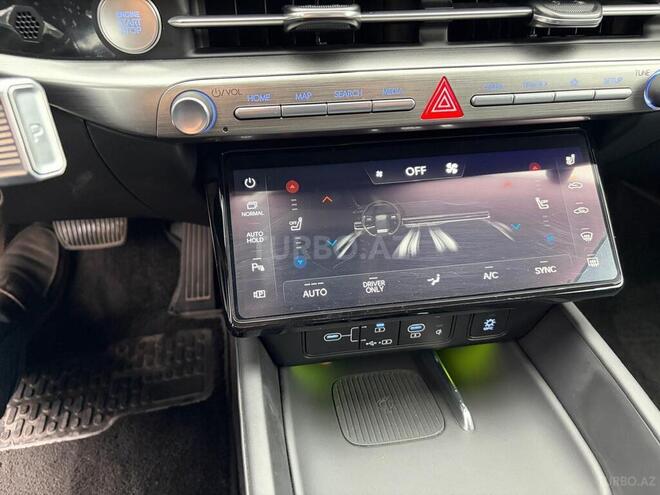 Hyundai Grandeur 2025, 23,000 km - 1.6 l - Bakı