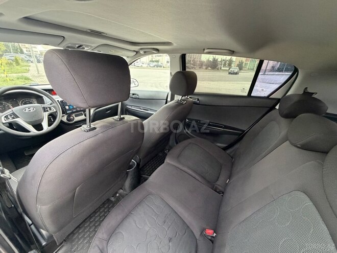 Hyundai i20 2009, 129,000 km - 1.6 l - Bakı