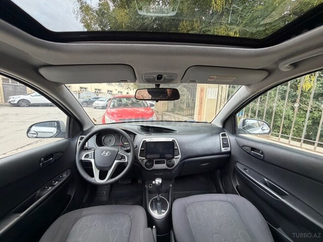 Hyundai i20 2009, 129,000 km - 1.6 l - Bakı