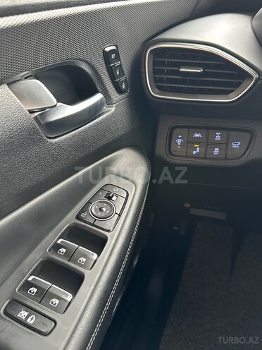 Hyundai Santa Fe 2018, 140,000 km - 2.0 л - Bakı