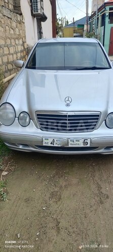 Mercedes E 220 2000, 350,000 km - 2.2 л - Bakı