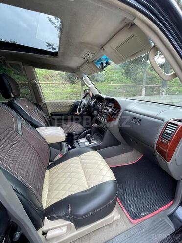Mitsubishi Pajero 2004, 195,874 km - 3.0 l - Bakı