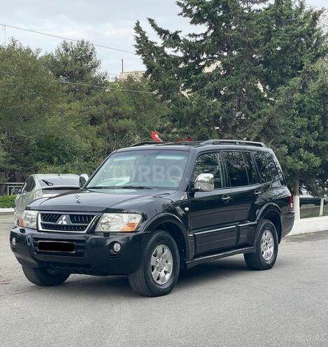 Mitsubishi Pajero 2004, 195,874 km - 3.0 l - Bakı