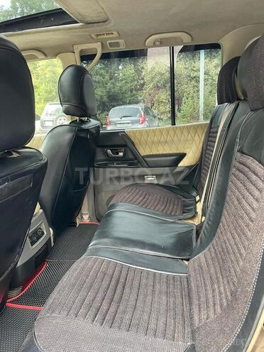 Mitsubishi Pajero 2004, 195,874 km - 3.0 l - Bakı