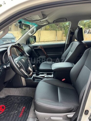 Toyota Land Cruiser Prado 2010, 158,000 km - 2.7 l - Bakı