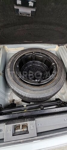 Mercedes E 200 2000, 298,000 km - 2.0 л - Qəbələ
