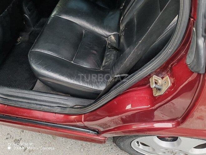 Opel Vectra 2000, 400,000 km - 1.6 л - Zaqatala