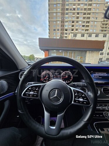 Mercedes E 300 4MATIC 2019, 91,000 km - 2.0 l - Bakı