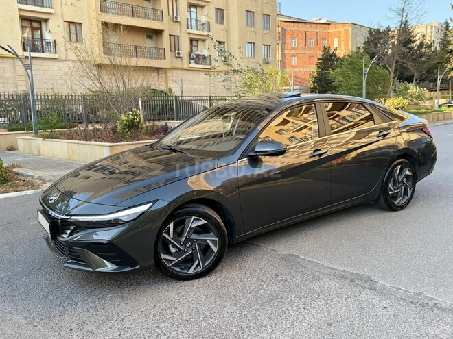 Hyundai Elantra 2025, 24,000 km - 1.5 l - Bakı