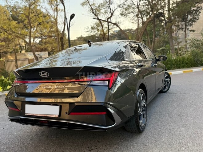Hyundai Elantra 2025, 24,000 km - 1.5 l - Bakı