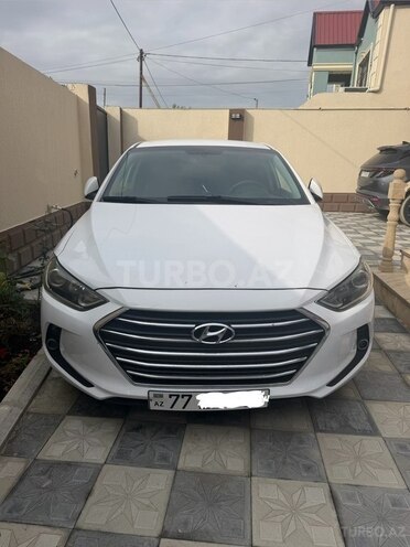 Hyundai Elantra 2015, 222,000 km - 1.6 l - Bakı