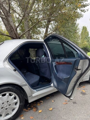 Mercedes C 240 1998, 412,000 km - 2.4 l - Qəbələ