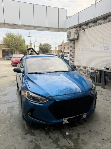 Hyundai Elantra 2016, 211,000 km - 2.0 l - Bakı