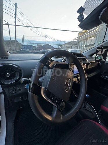 Toyota Aqua 2017, 270,000 km - 1.5 l - Bakı