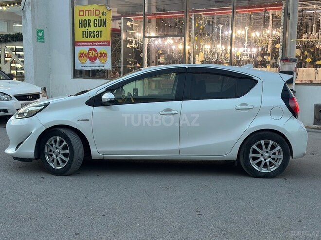 Toyota Aqua 2017, 270,000 km - 1.5 l - Bakı