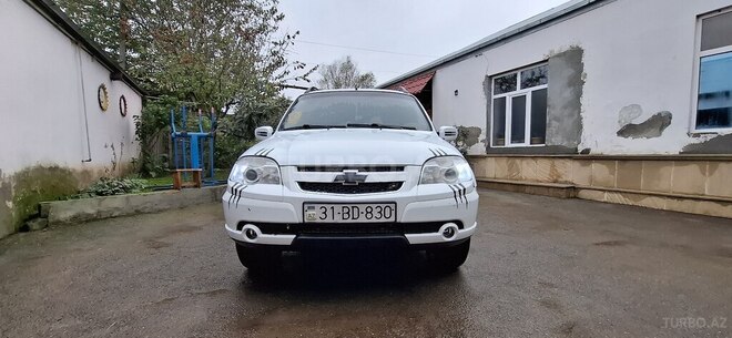 Chevrolet Niva 2010, 252,710 km - 1.7 l - İsmayıllı